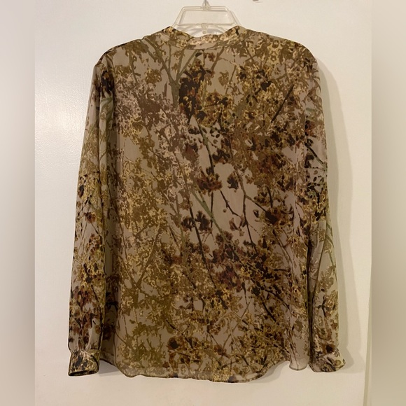 COLDWATER CREEK
BEIGE/BROWN FLORAL
DESIGN CHIFFON BLOUSE SZ L - Picture 2 of 9